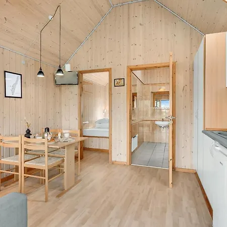 1 Bedroom Lovely In Holiday home